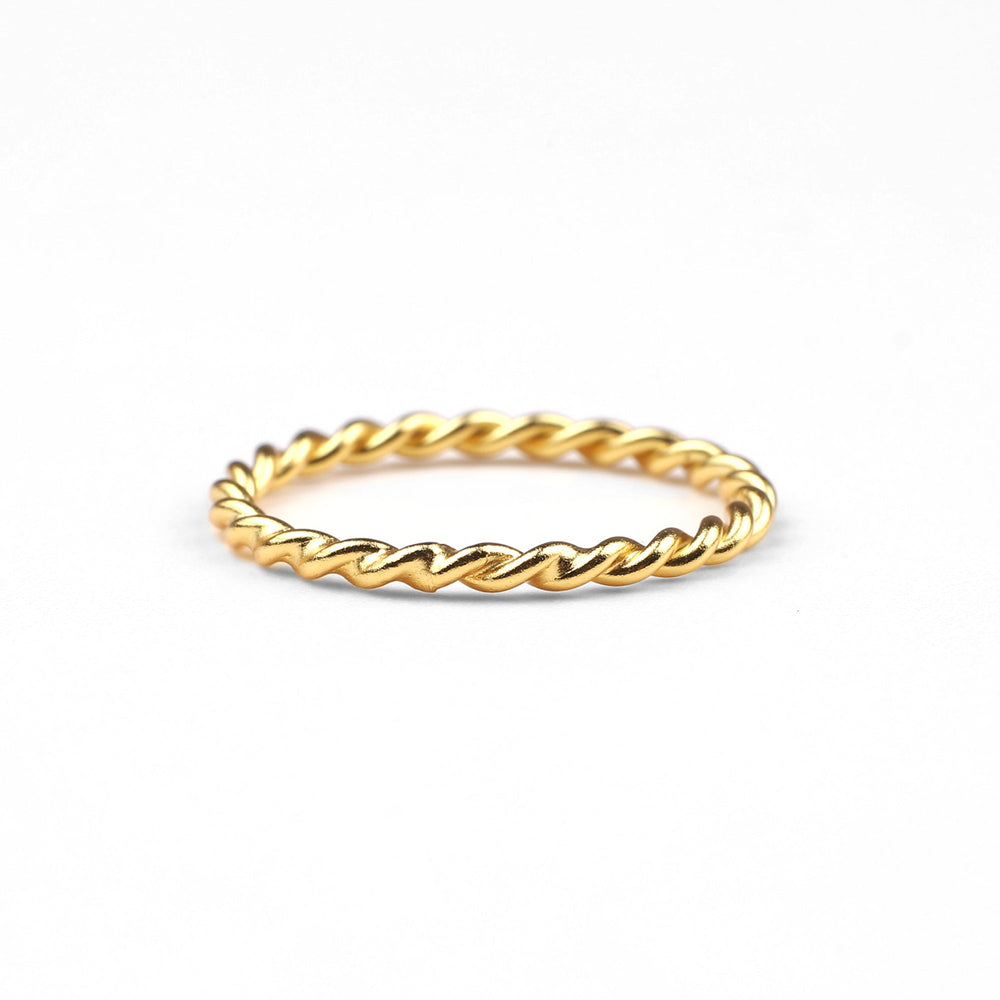 Delikat flettet stablbar ring