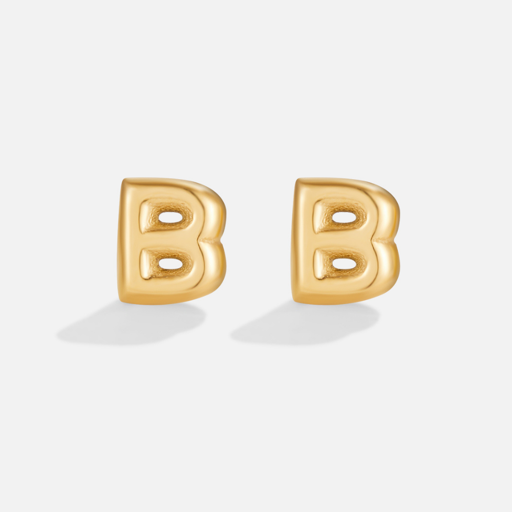 Bubbliga bokstavsörhängen guld – bild 4
