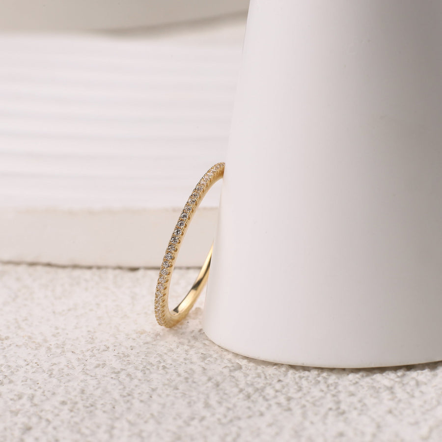 Evighetsring med diamanter