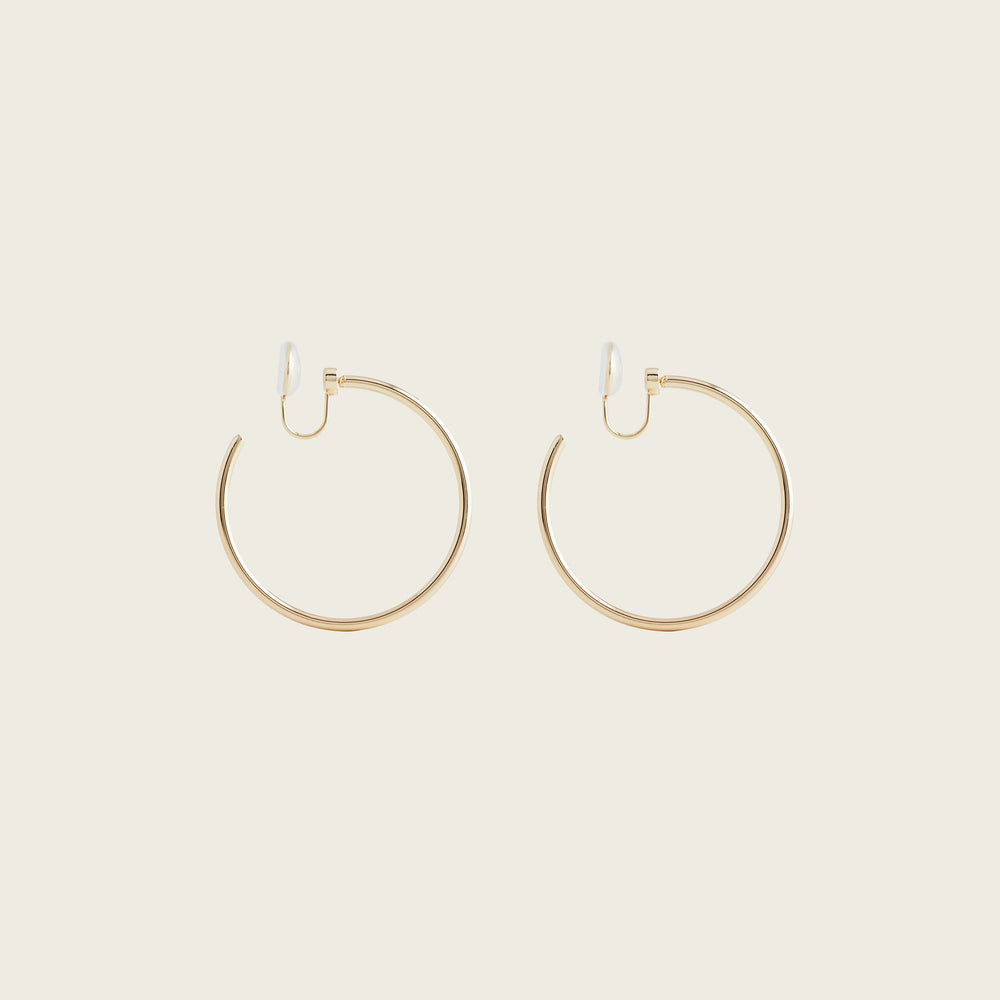 Lorie store, tynne clips-hoops i gull – bilde 2