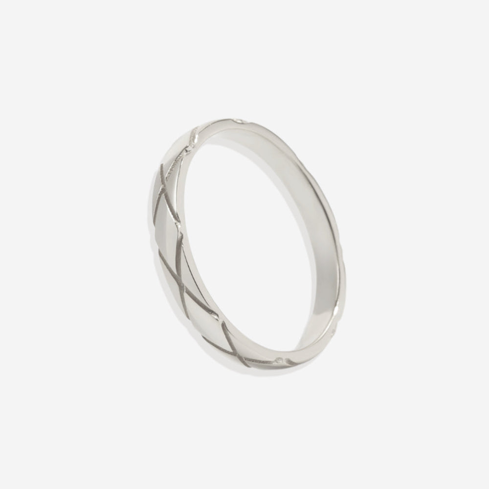 Classic Hatch Ring