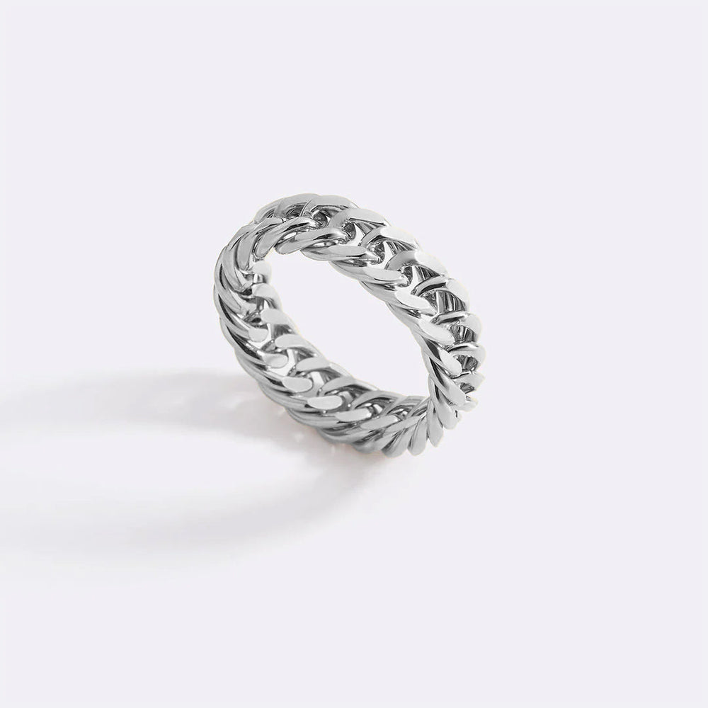 Ring med pansarkedja