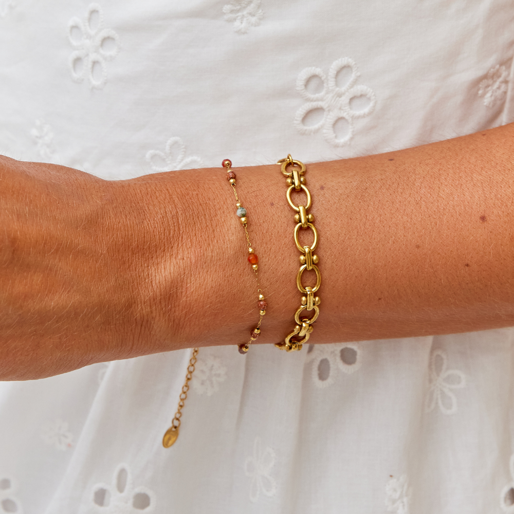 Lulu gullfarget armbånd med naturlige krystallperler – bilde 3