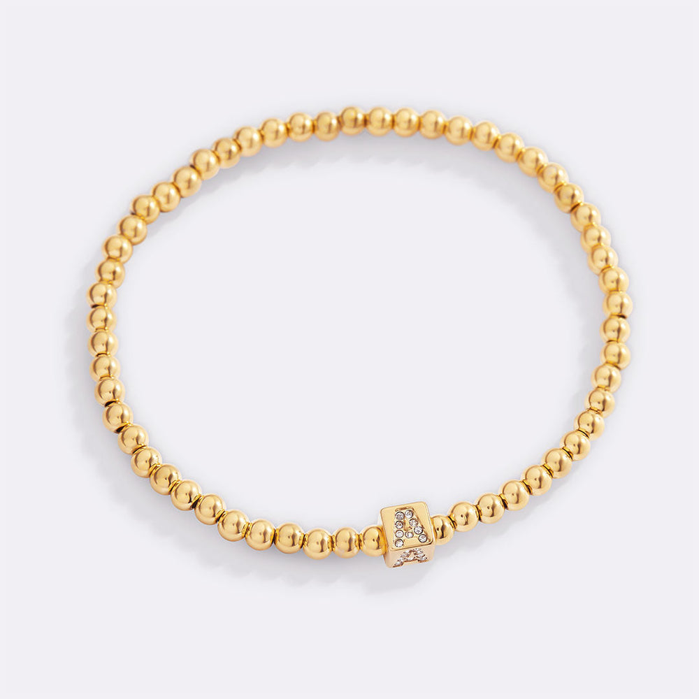 Mint & Lily Bracelet à Perles Dorées avec Initiale en Bloc