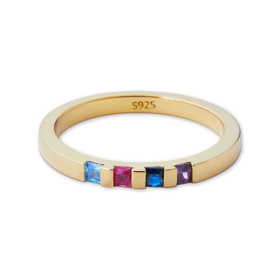 Ring med månedsstein i prinsesseslip