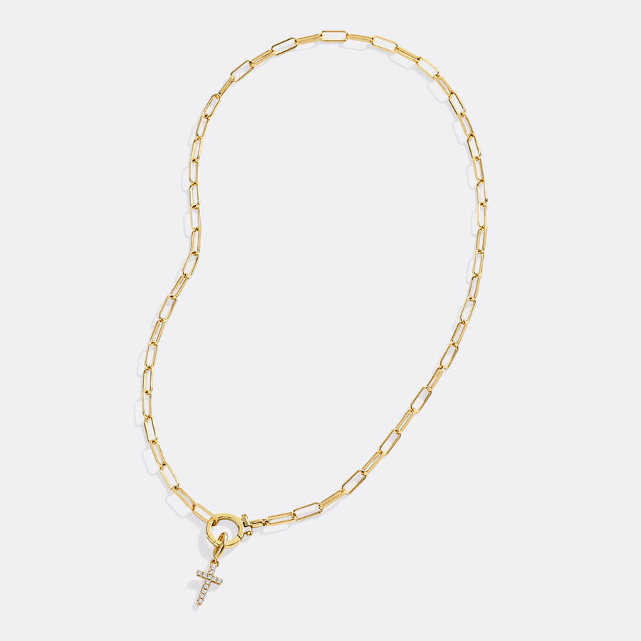 Paperclip-halskjede med pavé kors-charm