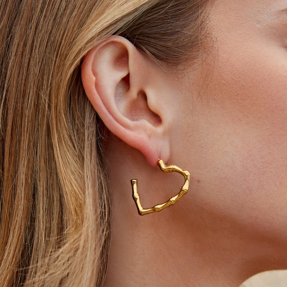 Gullfargede Eternal Love hoops i rustfritt stål – bilde 2