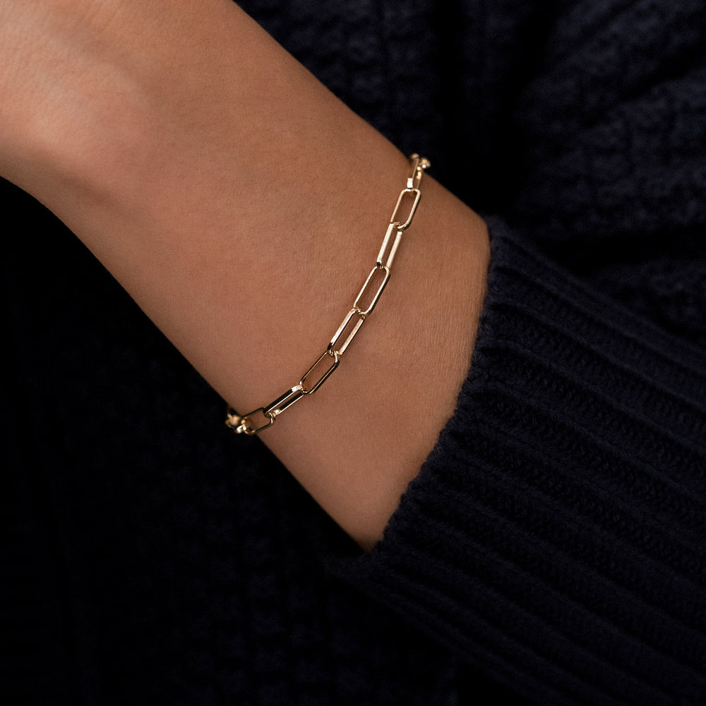 Armband med öppen gemkedja