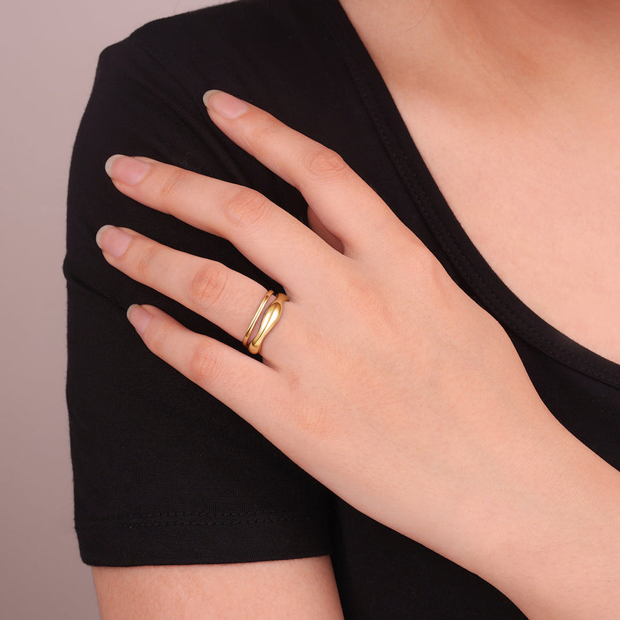 Mind The Gap ring