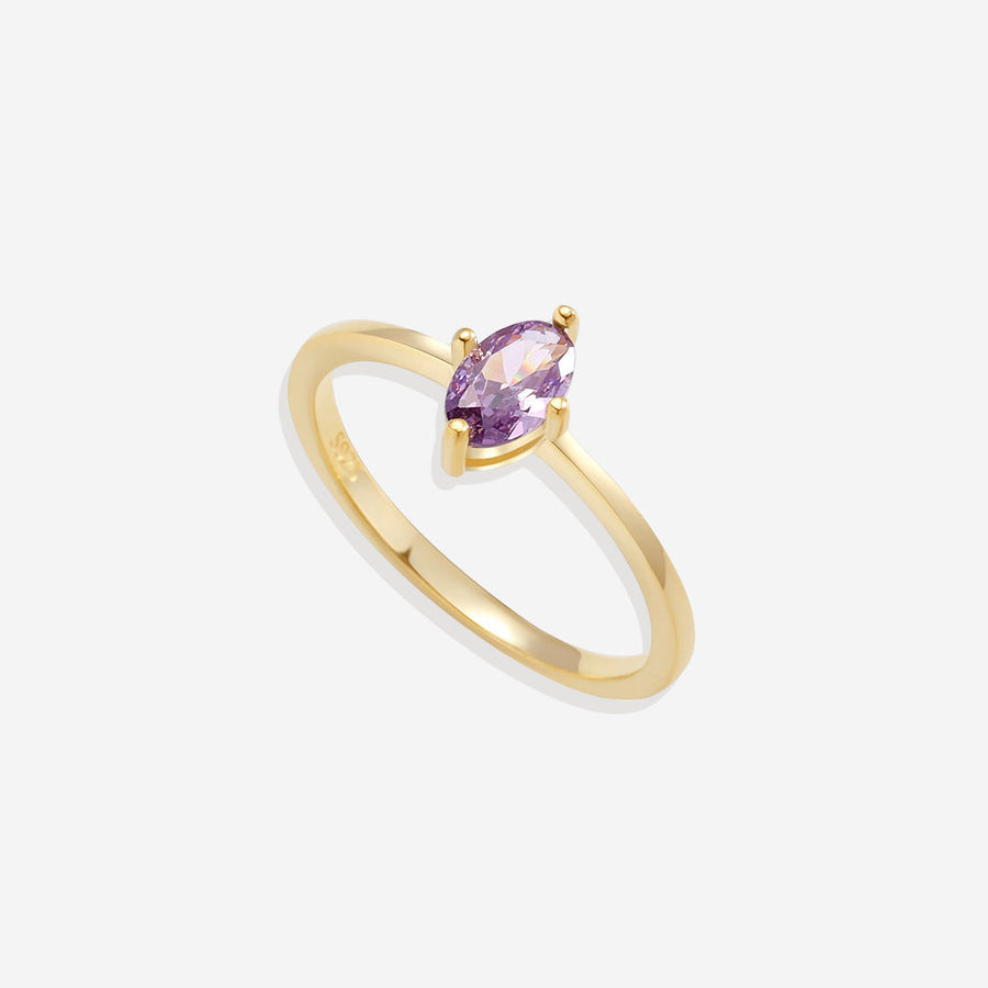 Ring med marquise-slipt månedsstein
