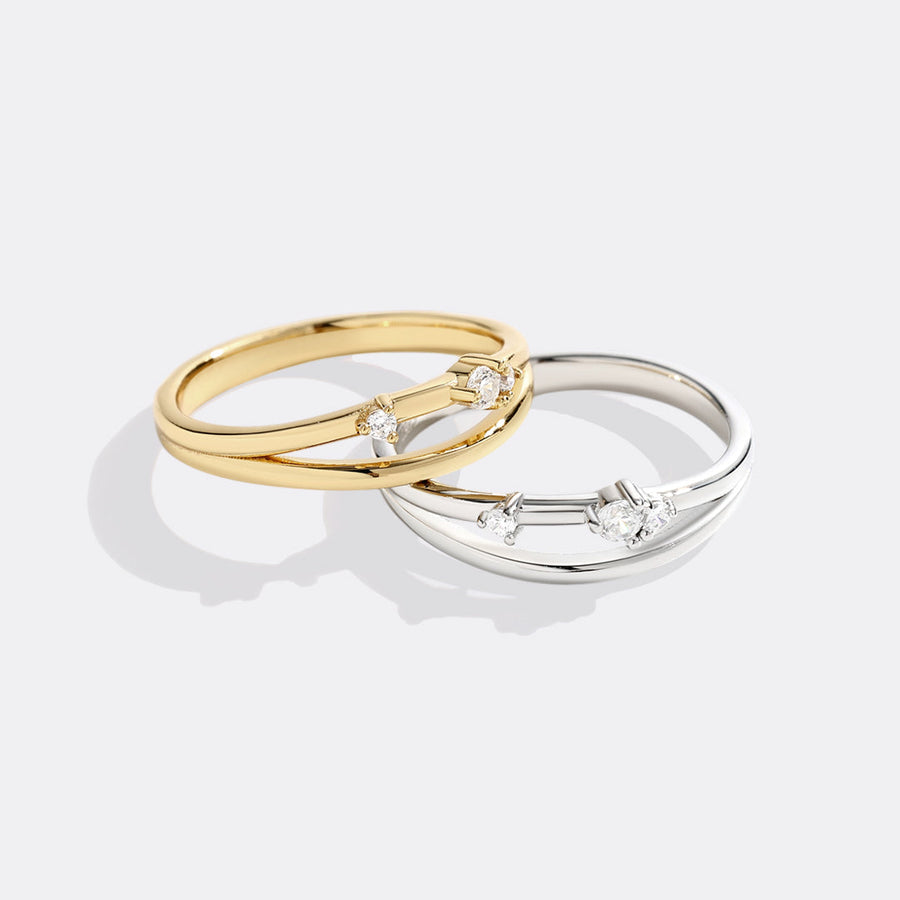Ring med halvmåne og diamant