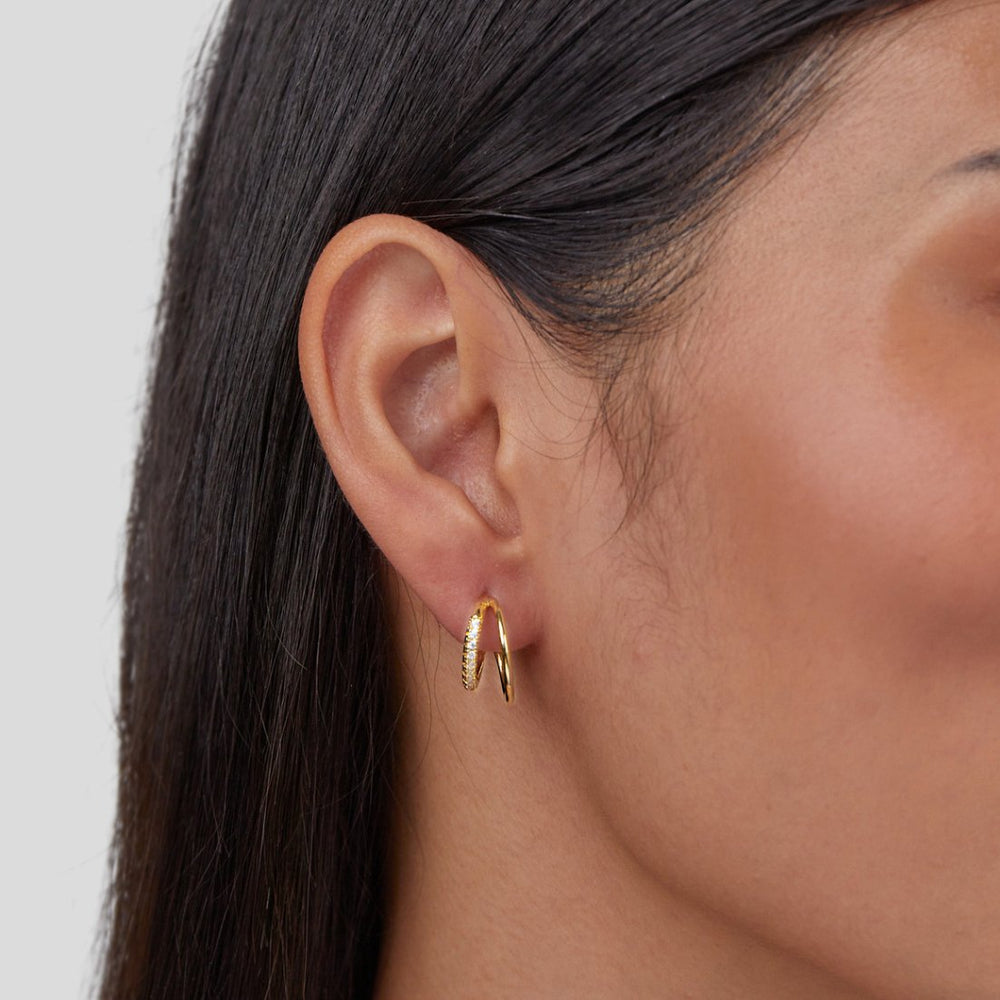 Leyla gullfargede doble hoops med zirkonia – bilde 2