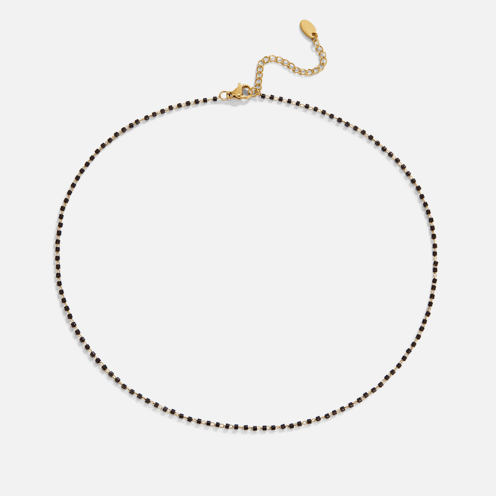 Maisie halsband med svarta pärlor och guldpläterat stål – bild 4