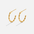 Maria tvinnede halve hoops