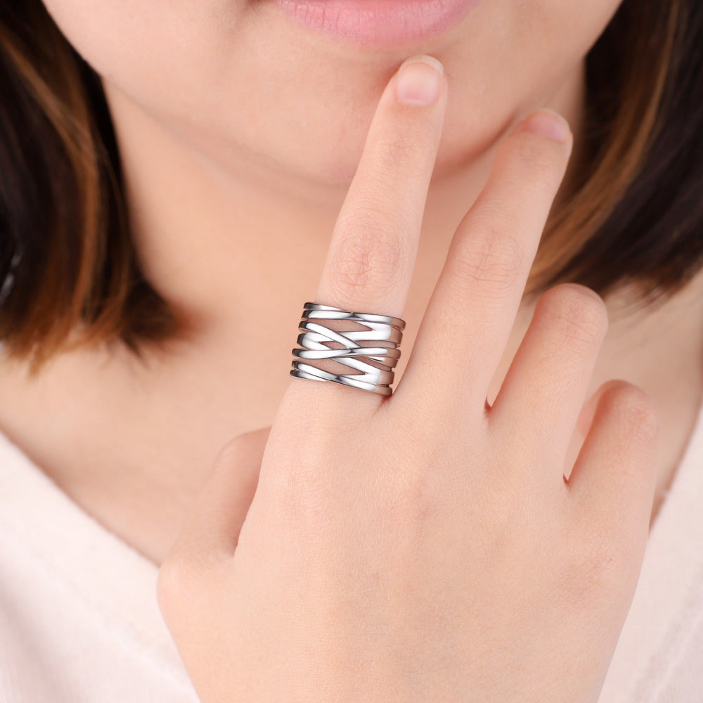 Statement-ring med viklet tråd