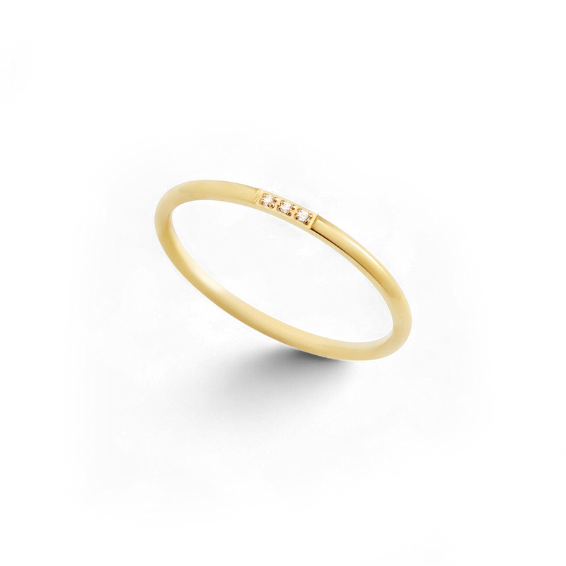 Bague diamants délicate