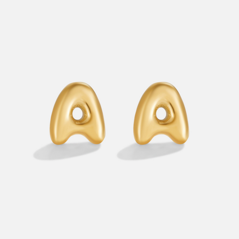 Bubbliga initialörhängen guld