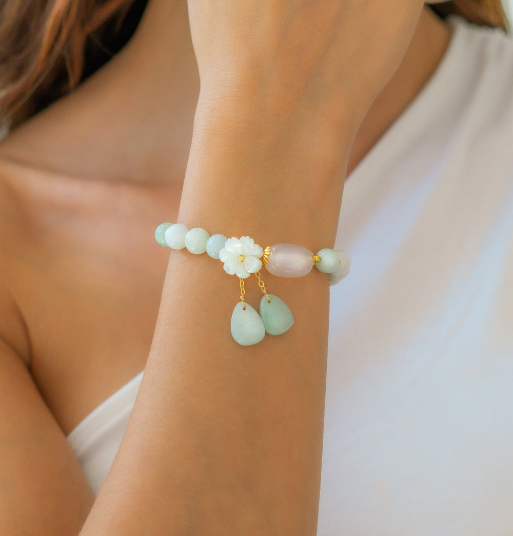 Mint & Lily Bracelet Perles Jade Blanche Porte-Bonheur