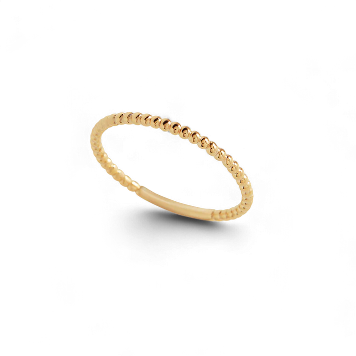 Bague perlée dorée délicate