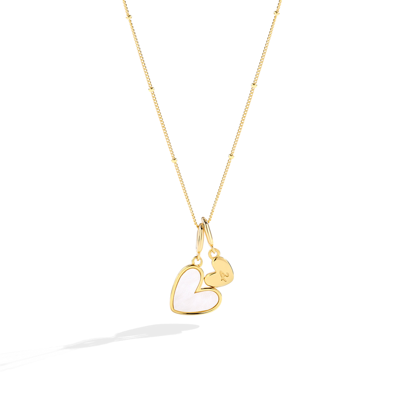 Collier cœur de nacre à initiale