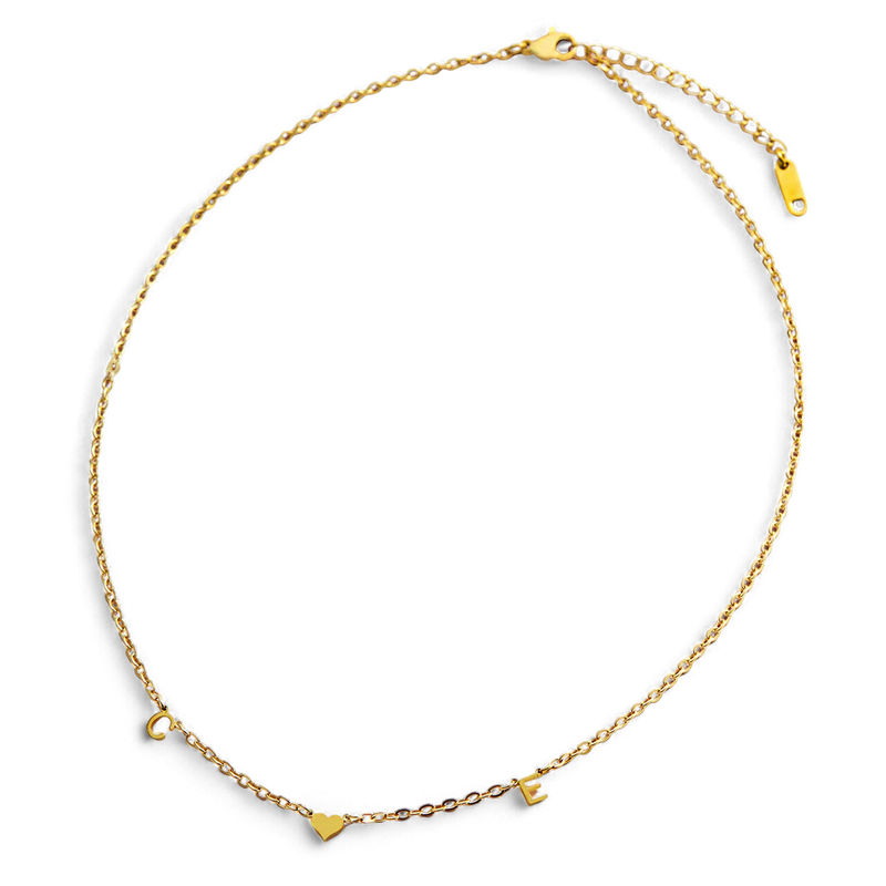 Collier initiale un cœur