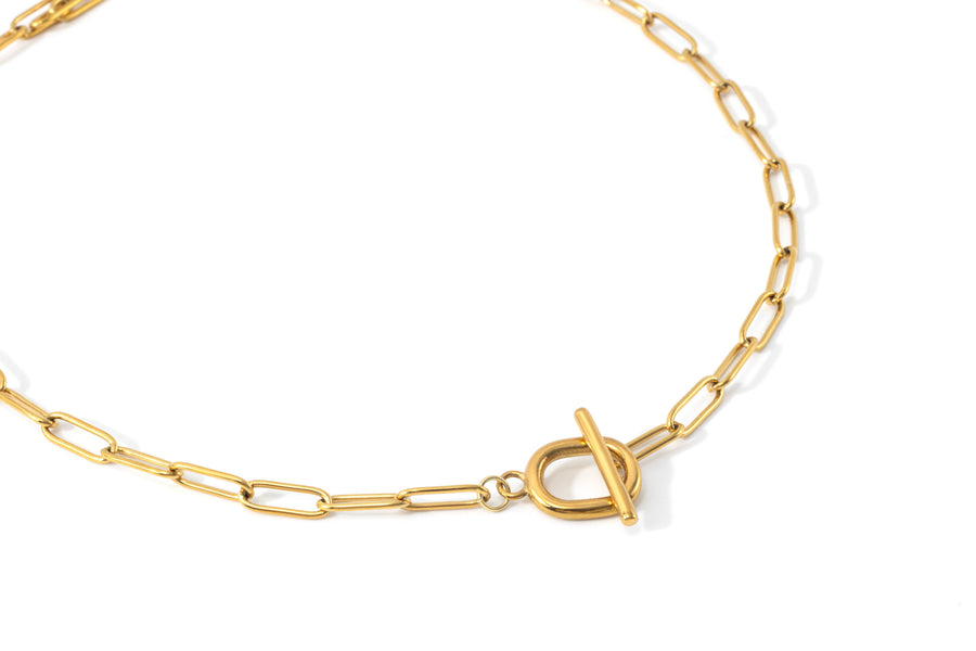Toggle Clasp Paperclip Chain Necklace