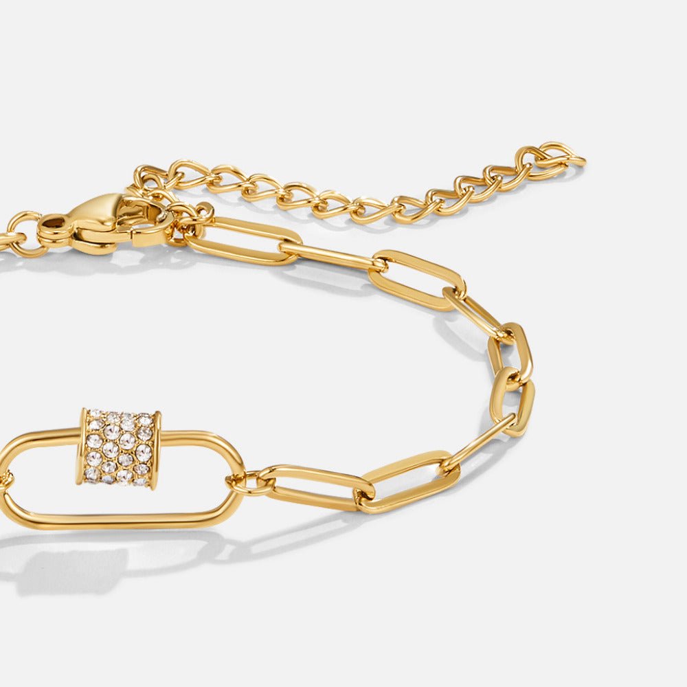 Gullfarget paperclip-armbånd med zirkonia-charm – bilde 4