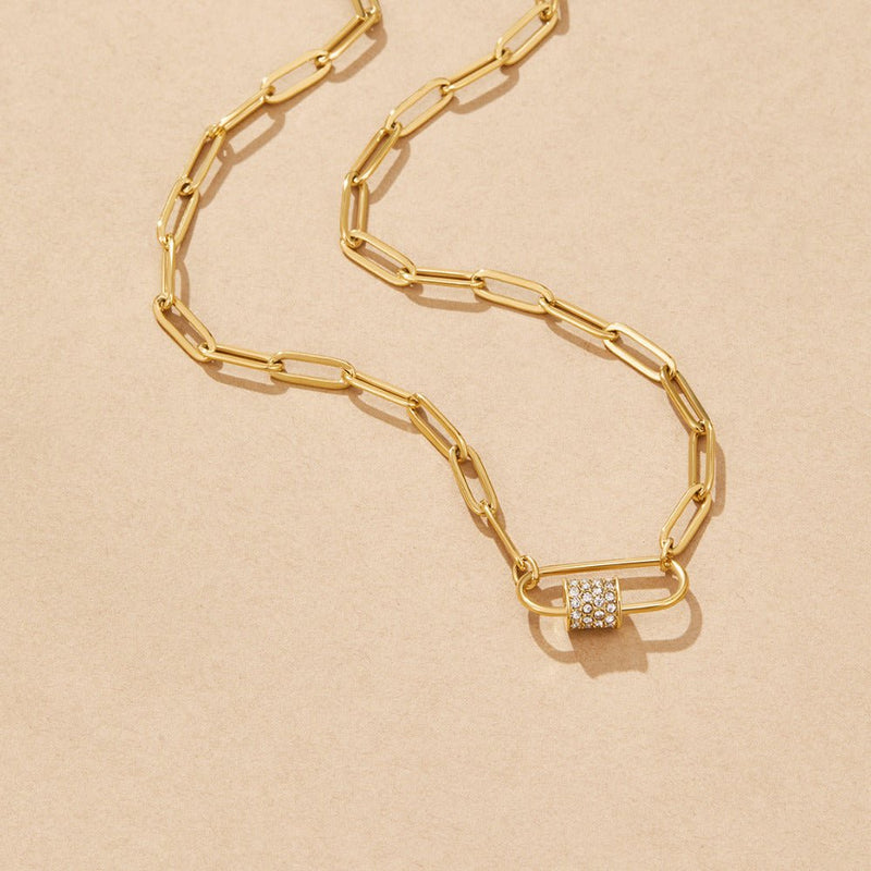 Paperclip-halskjede med krystall-charm