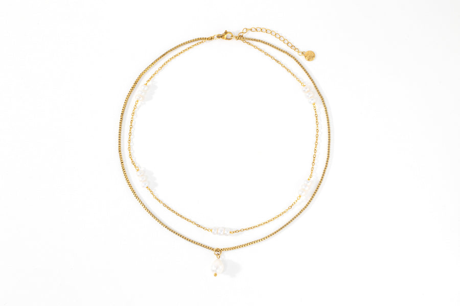Dainty Layered Pearl Necklace