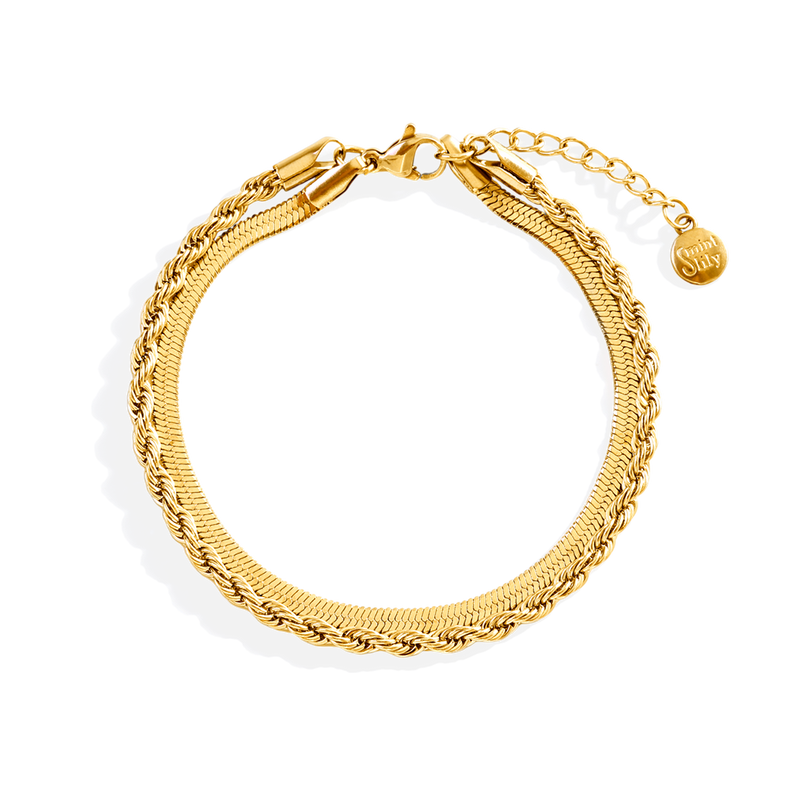Bracelet superposé essentiel